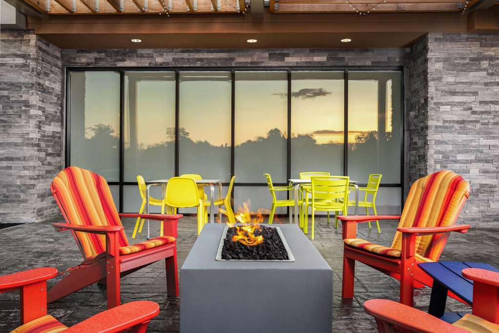 Home2 Suites By Hilton Boston Франклин Екстериор снимка