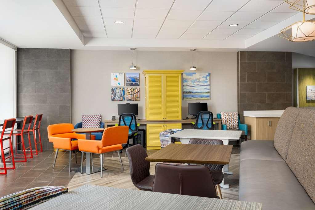 Home2 Suites By Hilton Boston Франклин Интериор снимка